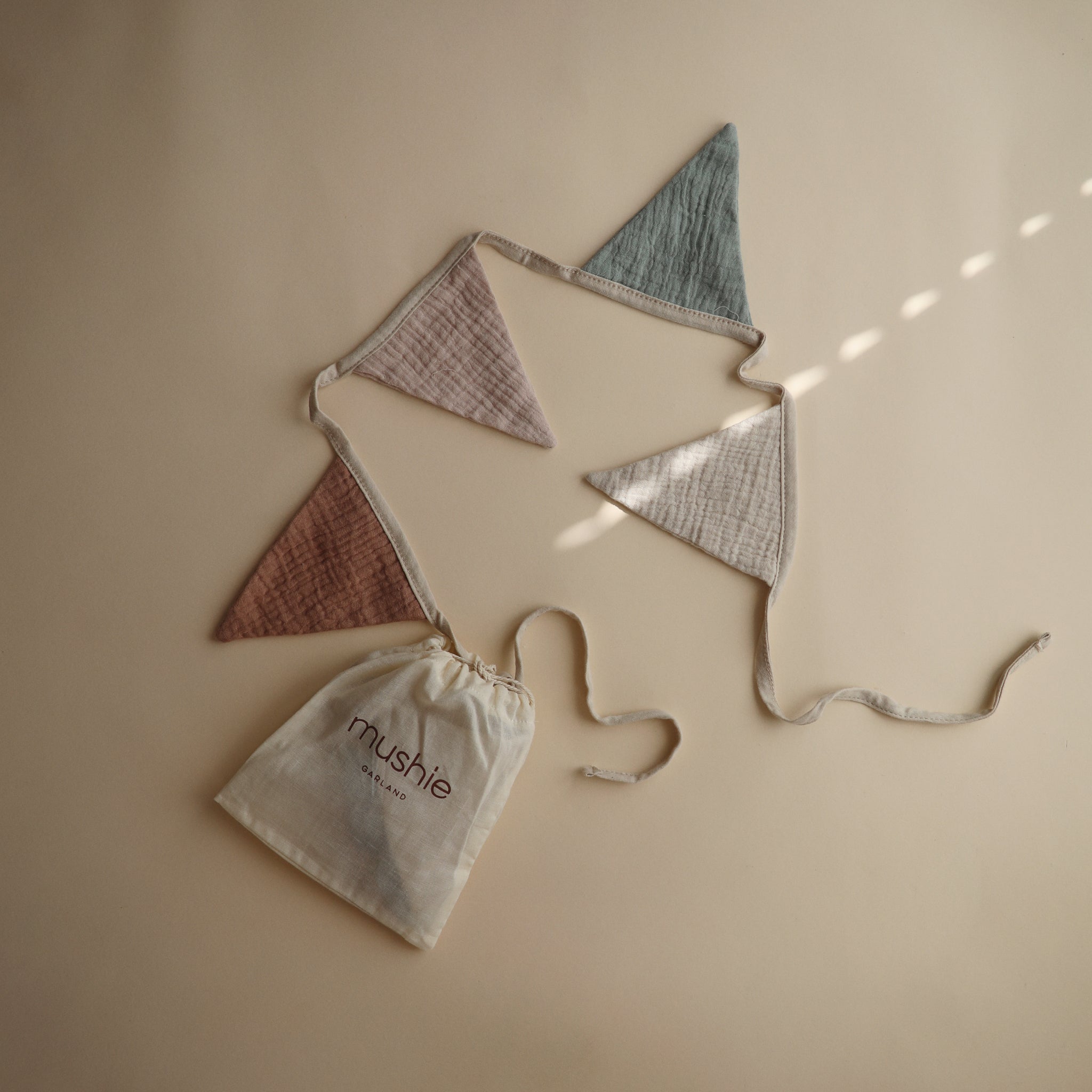 Image of Baby Garland